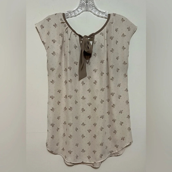 Lauren Conrad Top Blouse. Cream Brown Polka dots and Bows Medium - Picture 2 of 11